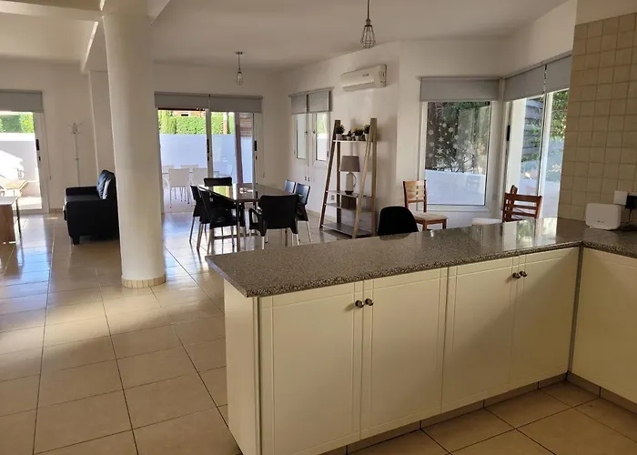 Villa Elean